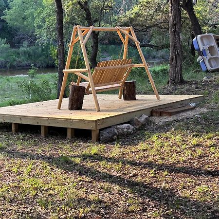 Tiny House - Our Little Piece Of Paradise Lakehills Bagian luar foto