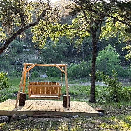 Tiny House - Our Little Piece Of Paradise Lakehills Bagian luar foto