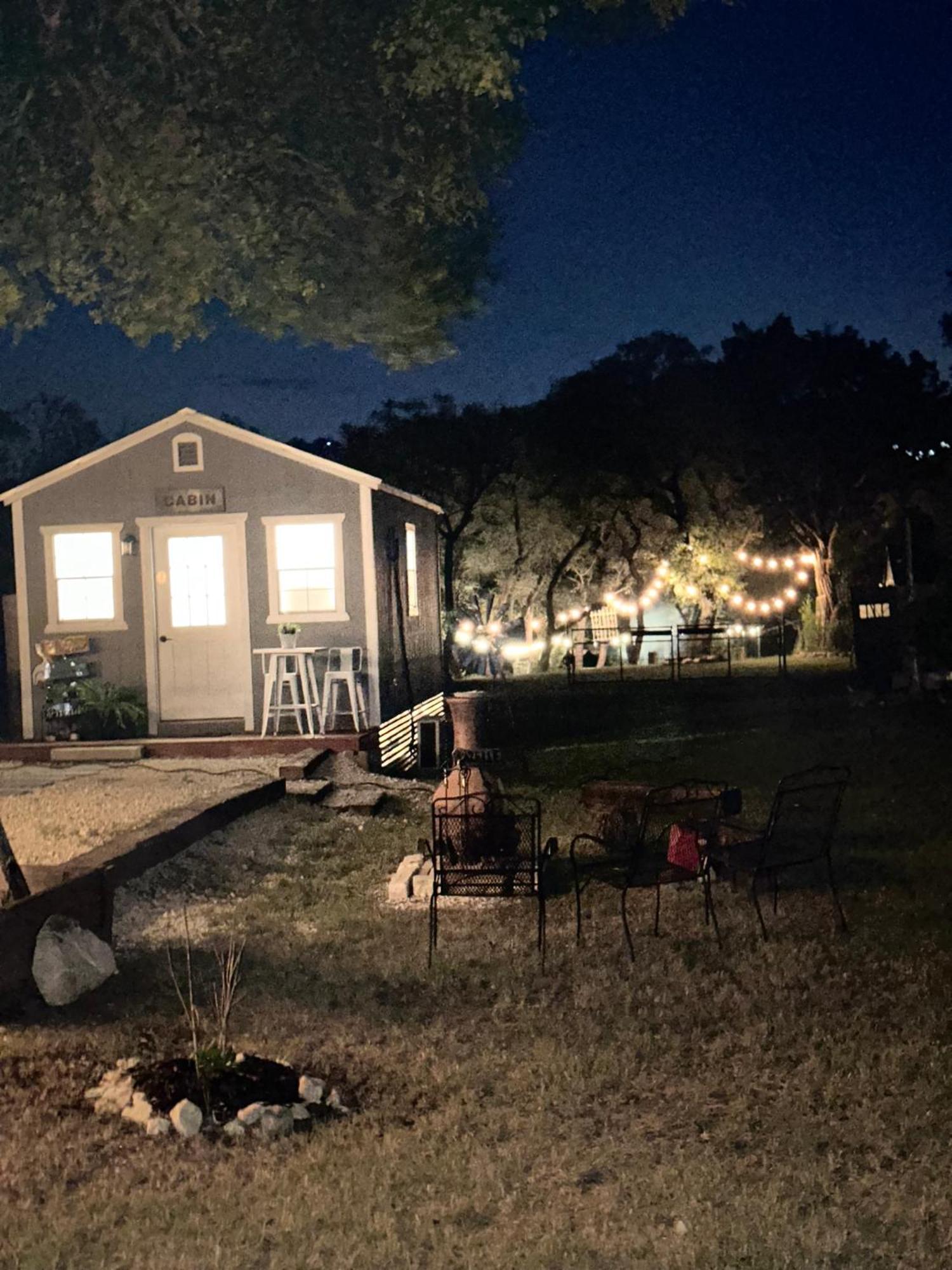 Tiny House - Our Little Piece Of Paradise Lakehills Bagian luar foto